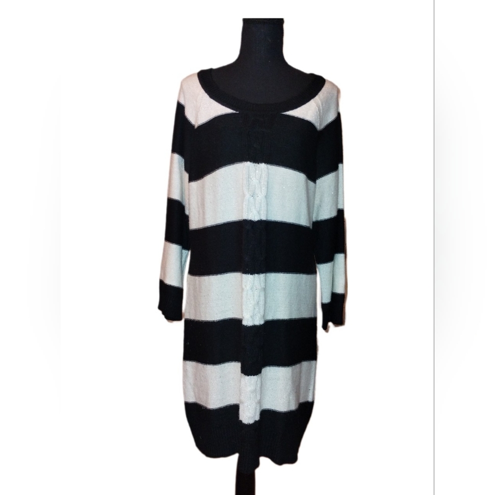 Woman's 1X Extra Touch Sweater Dress